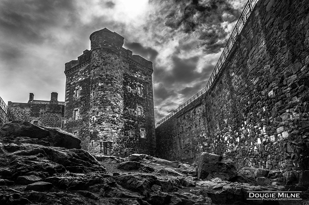 Blackness Castle  - Copyright Dougie Milne Photography 2016