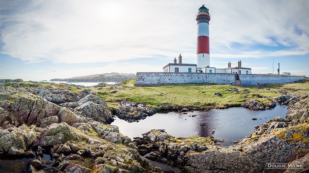 Buchan Ness Lighthouse and Rockpool  - Copyright Dougie Milne Photography 2023