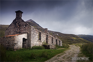 Picture of Tigh-na-sleubhaich, Lairig Mor